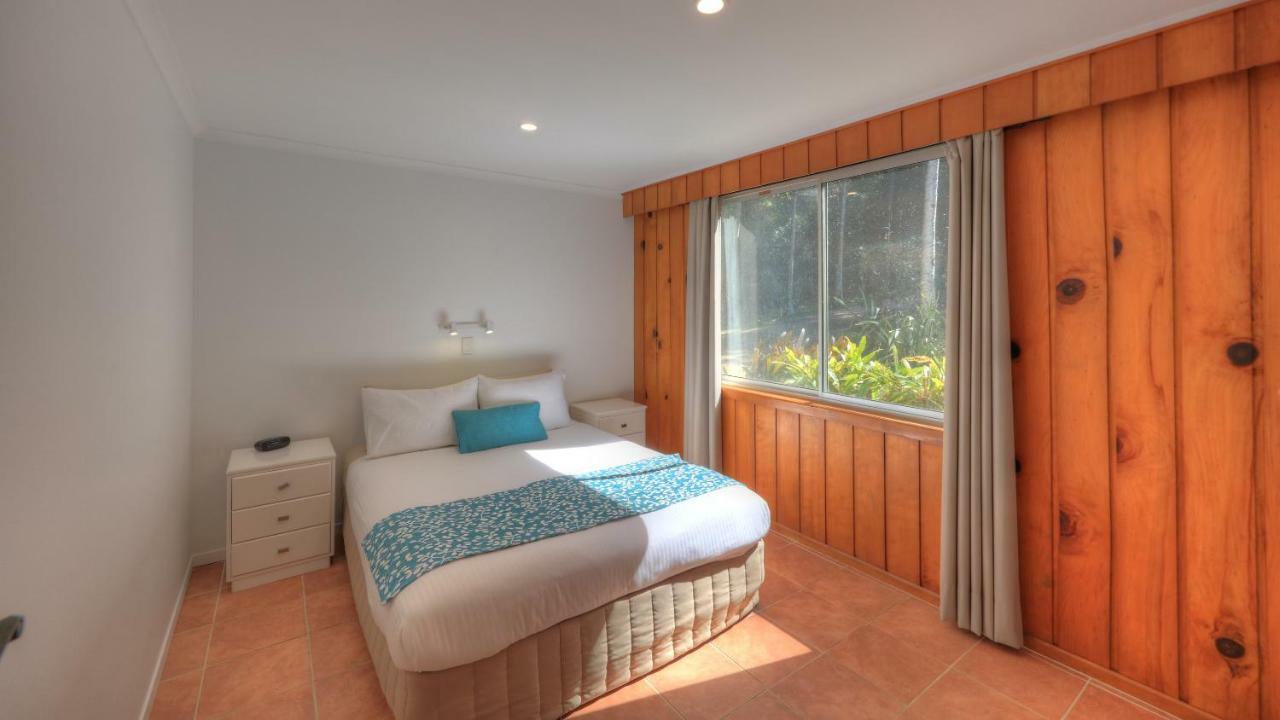 Hideaway Retreat Hotel Burnt Pine Bagian luar foto